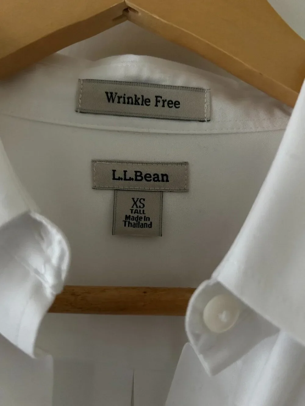LL Bean Women's White Button Down Shirt XS Tall - Picture 2 of 3